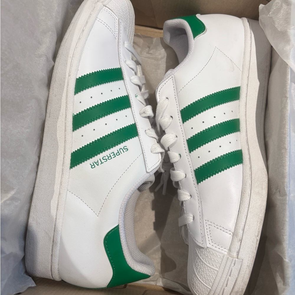 ADIDAS SUPERSTARS